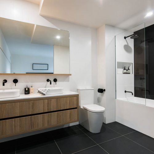 Embracing-Space-Bathroom-Interior-Design-South-Yarra